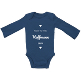 Personalisierter Baby Body „New to the Crew“ – Wunschname Baby Strampler, Neugeborenen Outfit, Baby Geschenk zur Geburt & Babyparty