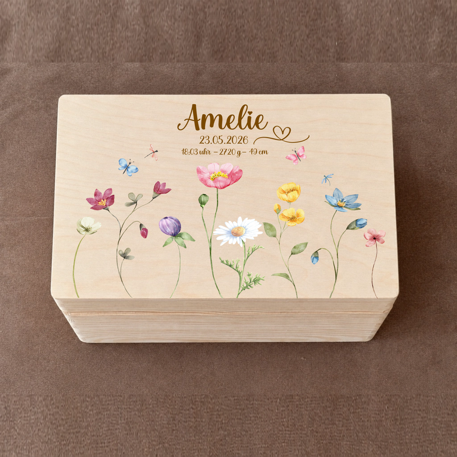Personalisierte Erinnerungsbox aus Holz mit Wildblumen | Memory Box mit Name & Geburtsdaten