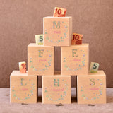 Personalisierte Holz Spardose mit Blumen Monogramm & Wunschname | Sparbox für Kinder mit Schloss
